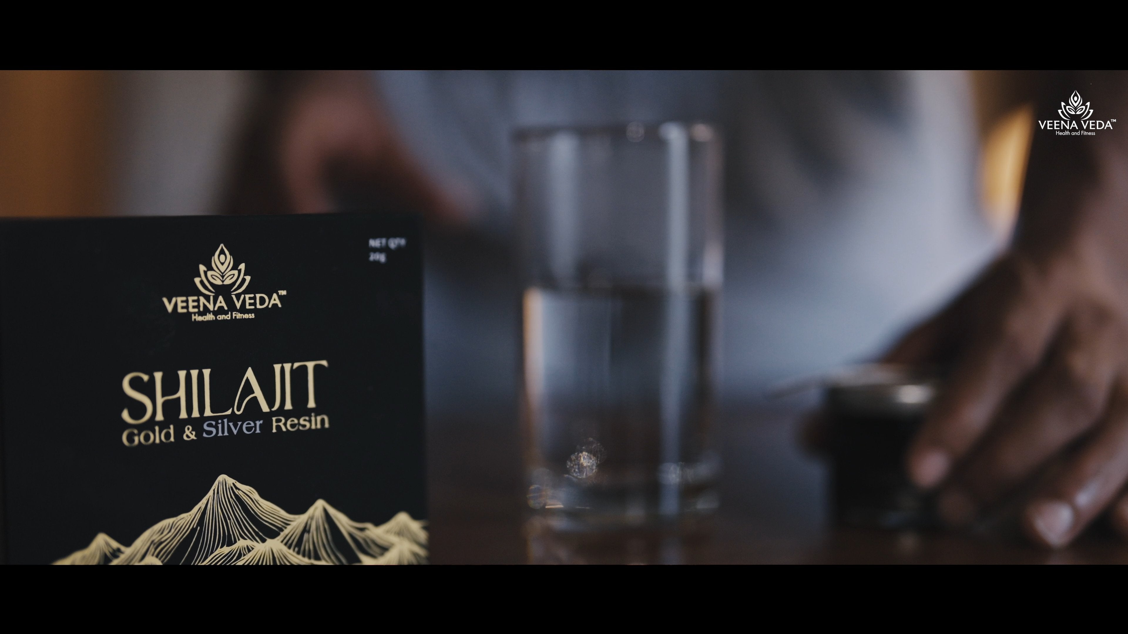 <p><strong>Lather into a Tropical State of Mind</strong></p>